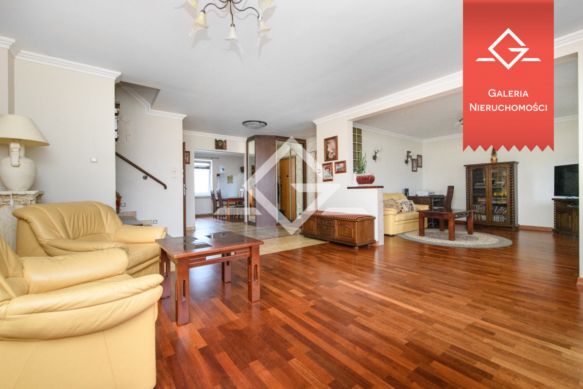 Apartament 121,10m2 / 4 pokoje / 2 balkony /