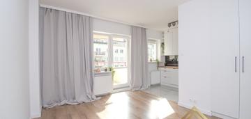 Kawalerka 25,34 m2 balkon, piwnica, metro ursynów