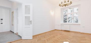 Sprzedaż -78m2 apartament w kamienicy na powiślu